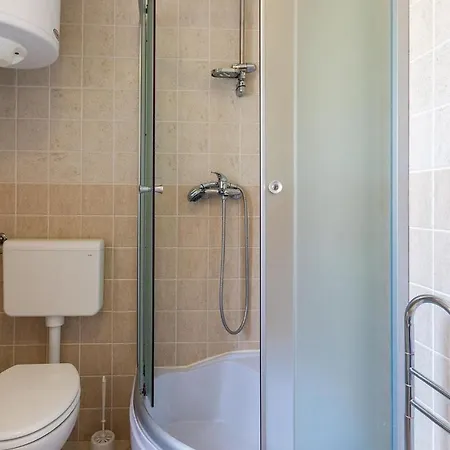 Apartament Apartment Orbanici Orbanici *